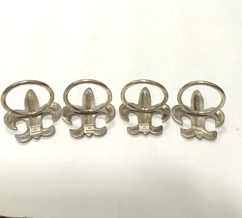 Fleur de Lis Napkin Ring