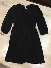 Black Knit Ladies Size Small Dress With "wrap Look" In Front. Great Condition!