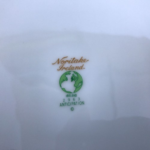 Vintage Noritake Anticipation 2963 Dinner Plate Floral Center Flower Rim - Picture 3 of 3