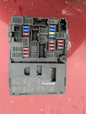 2013-2019 Nissan Versa Engine Compartment Fuse Box Oem