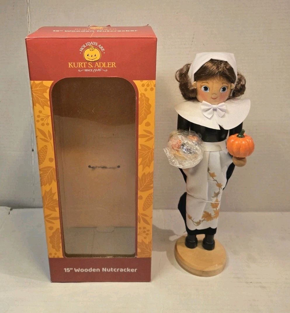 Kurt S. Adler 15 Inch Pilgrim Woman Nutcracker With Pumpkin & Basket In Box