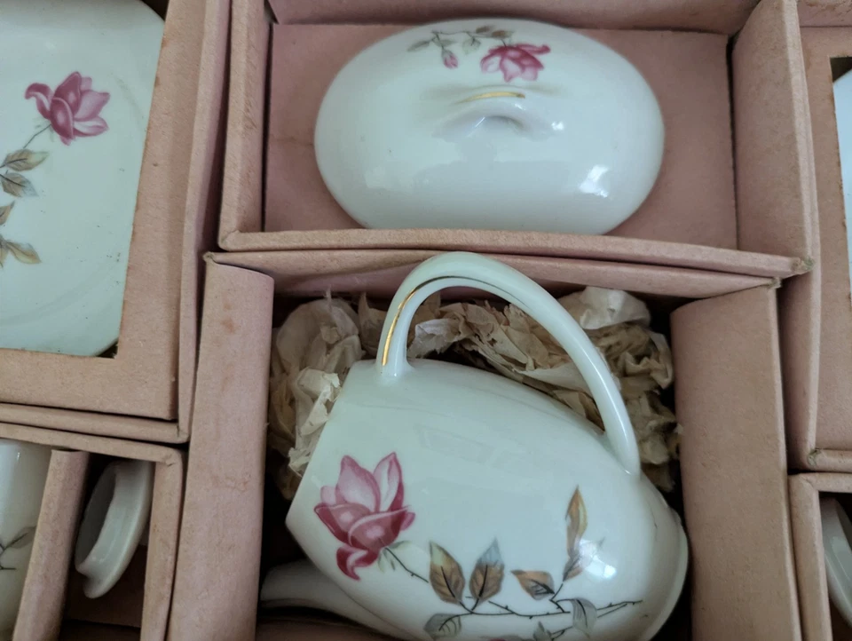 Винтажный 1960-е Фарфоровый Розовый Цветочный Детский Китайский Чайный Набор Япония - Изображение 3 из 4