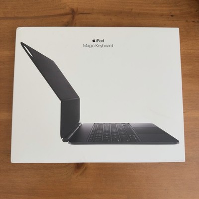 Apple iPad Magic Keyboard Folio Case for iPad Pro 11'' Black Stand MXQT2LL/A