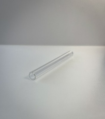 transparentes Ziehröhrchen aus Glas - safer sniefen