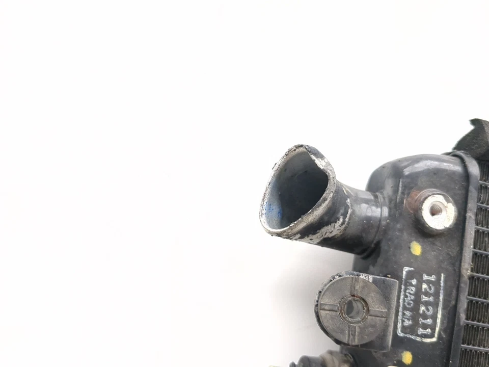 04-08 Honda VTX1800R VTX 1800 Engine Motor Radiator - Image 3 of 4