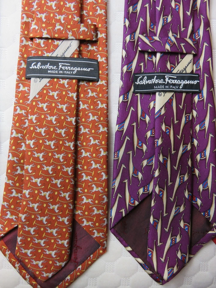 Salvatore Ferragamo Lote Cinco (5) Corbatas de Lujo de Diseñador Estampado de Seda Hechas en Italia Foto 4 de 4
