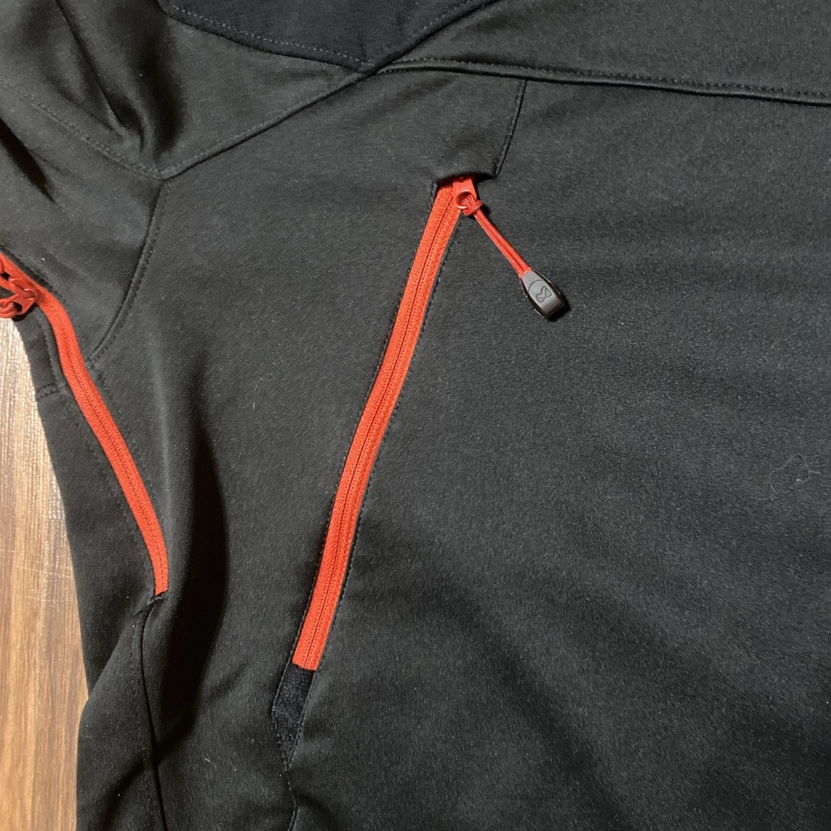 Millet Men's XL Series Jacket “Mountain By Experience” Black/Red