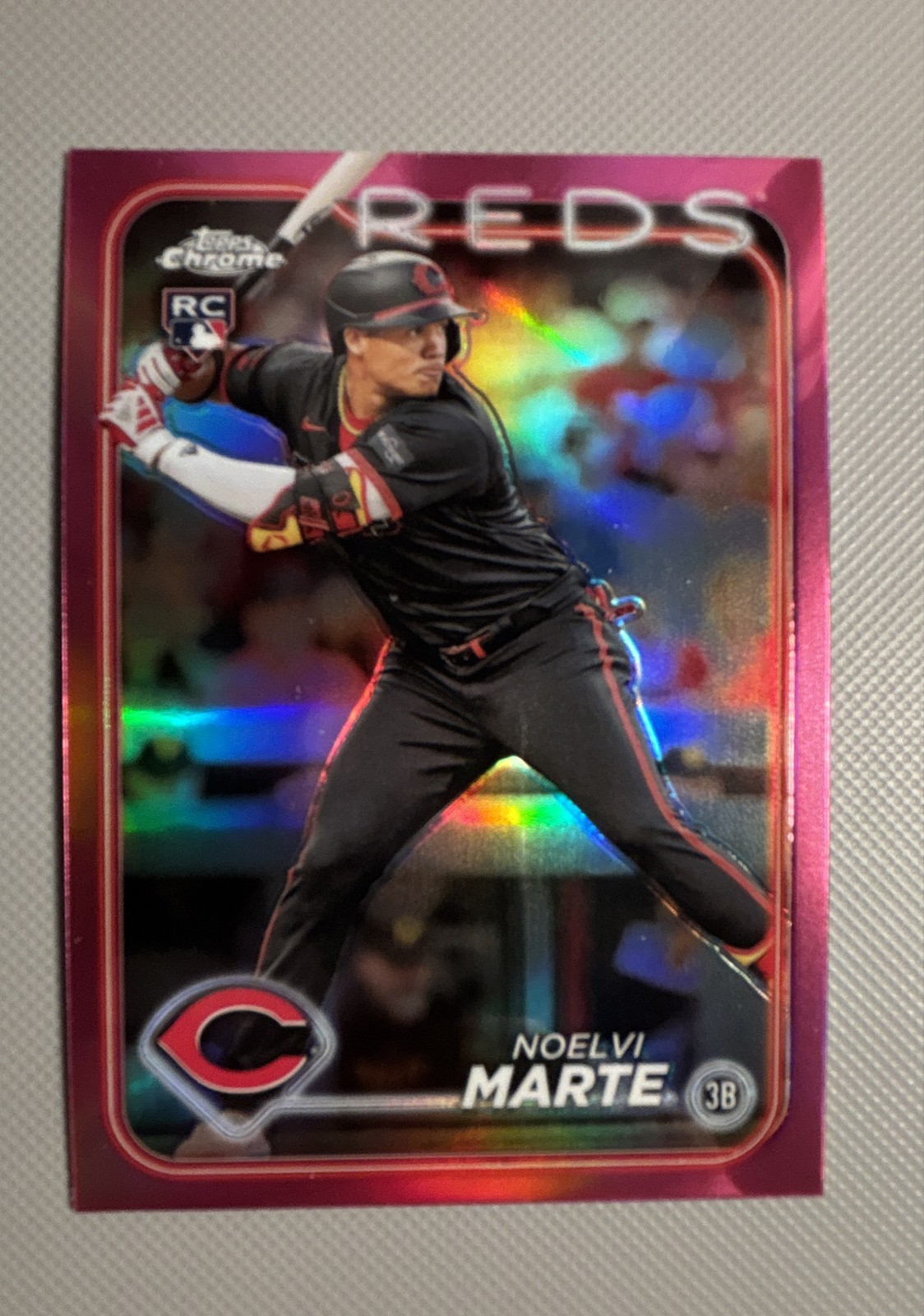 2024 Topps Chrome - Noelvi Marte #177 Pink Refractor (RC)