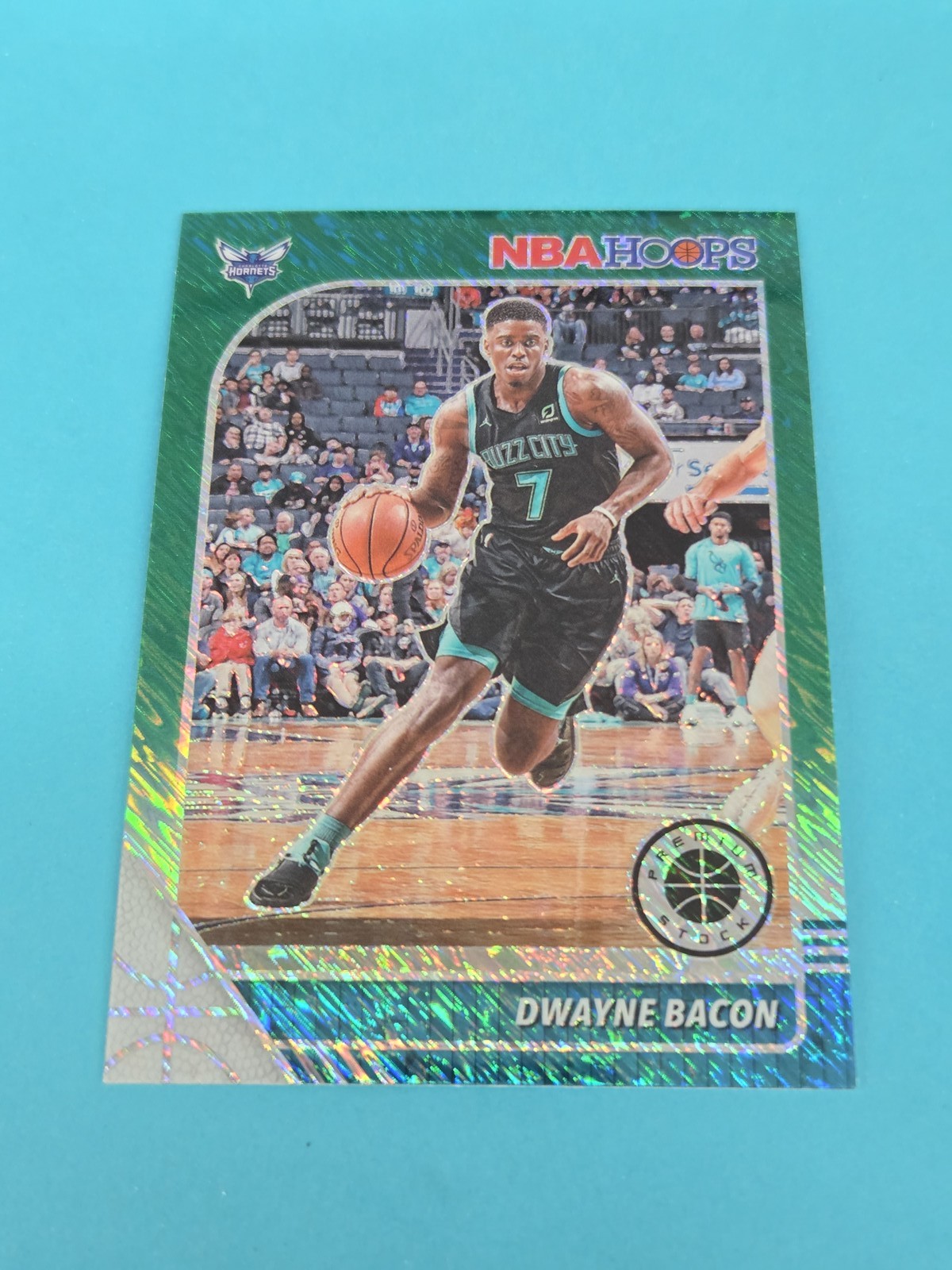 2019-20 Hoops Premium Stock Green Shimmer #24 Dwayne Bacon BASKETBALL Card A2