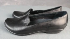 Dansko Slip On Clogs Womens Size 36  Black