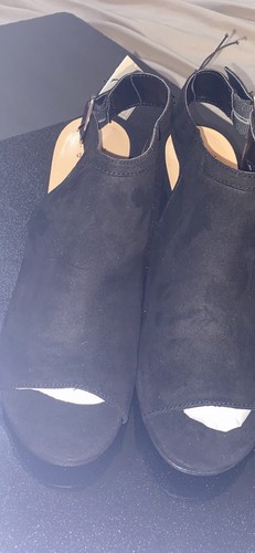 Rhea Black Sandal Suede Block Heels 