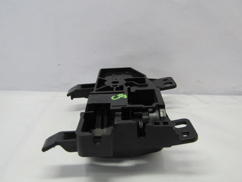 Передняя правая внутренняя дверная ручка со стороны пассажира для седана Subaru Impreza 2012-2021 годов выпуска - Изображение 3 из 3