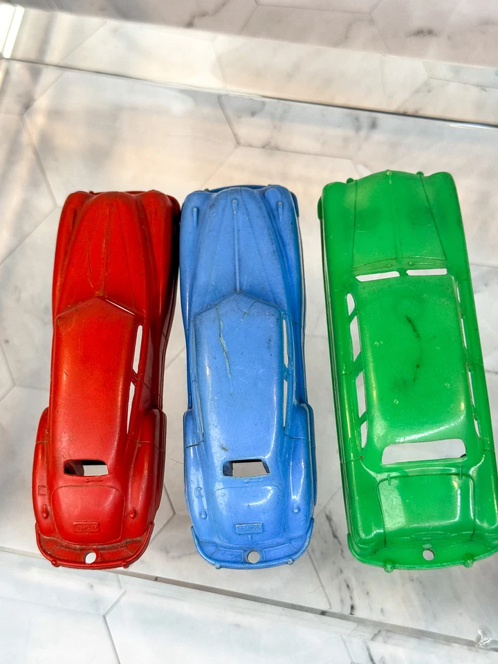 Vtg Lot 4 Plastic Toy Cars - Thomas Toy & Acme - Convertible & Sedan - 1950s USA - Image 4 of 4
