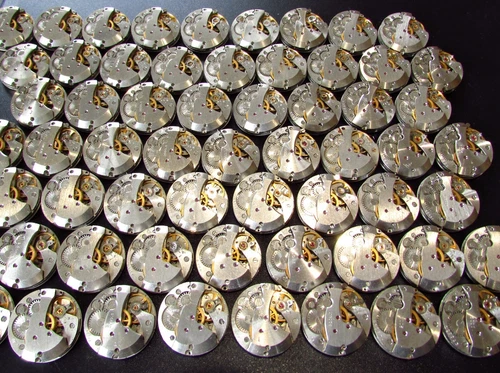 Lot 38 Round vintage ladies watch movements Zarja 20 mm. Steampunk or repair #1