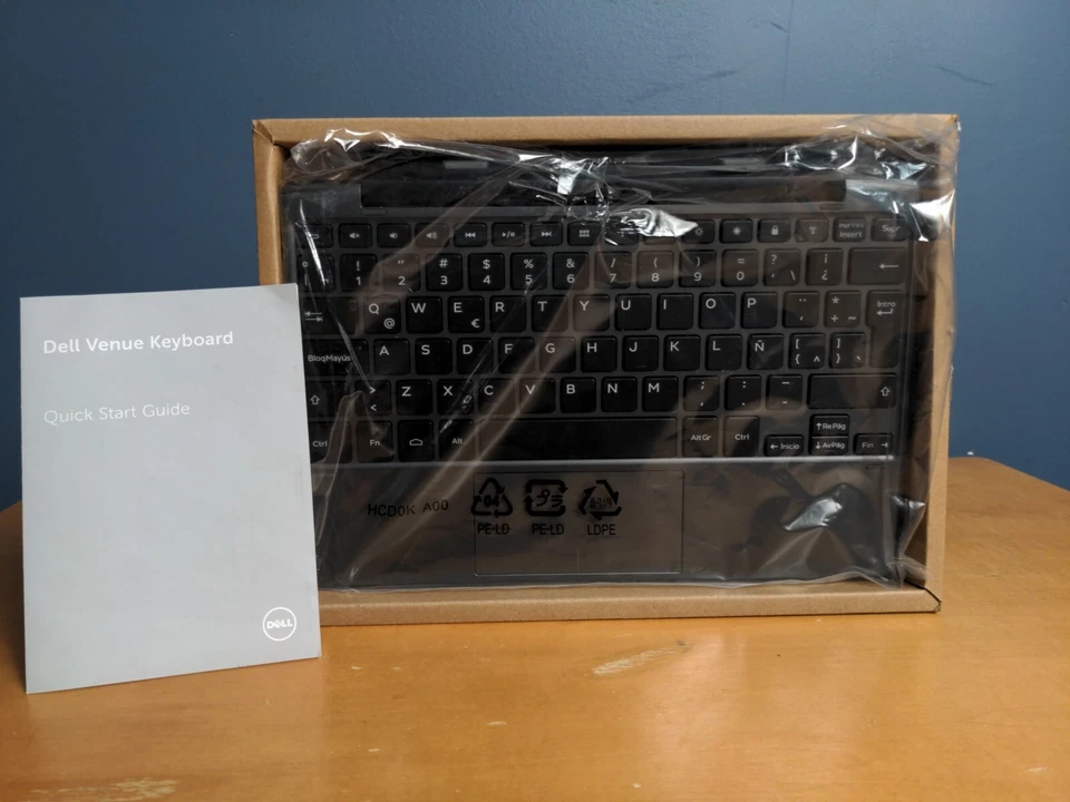 Dell Venue 10 Pro 5000 Series Model 5050 Keyboard New OEM (Read Description) - Image 3 of 3