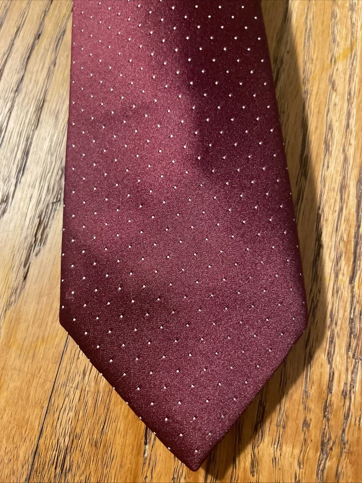 Corbata para hombre vintage usada en excelente estado Paco Rabanne Paris patrón de puntos de seda Foto 3 de 4