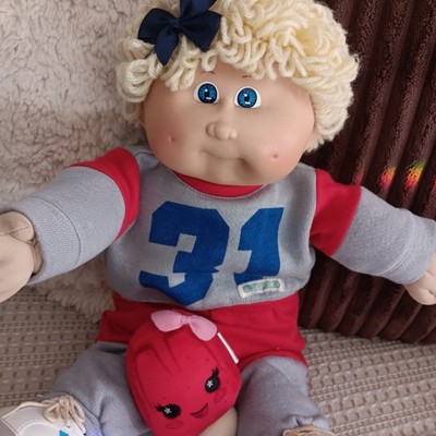   1985 Cabbage Patch  OK FACTORY  Girl HM #9 With Favorite Toy   