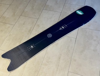 Neues Nitro Squash Youth Snowboard  Größe 137cm