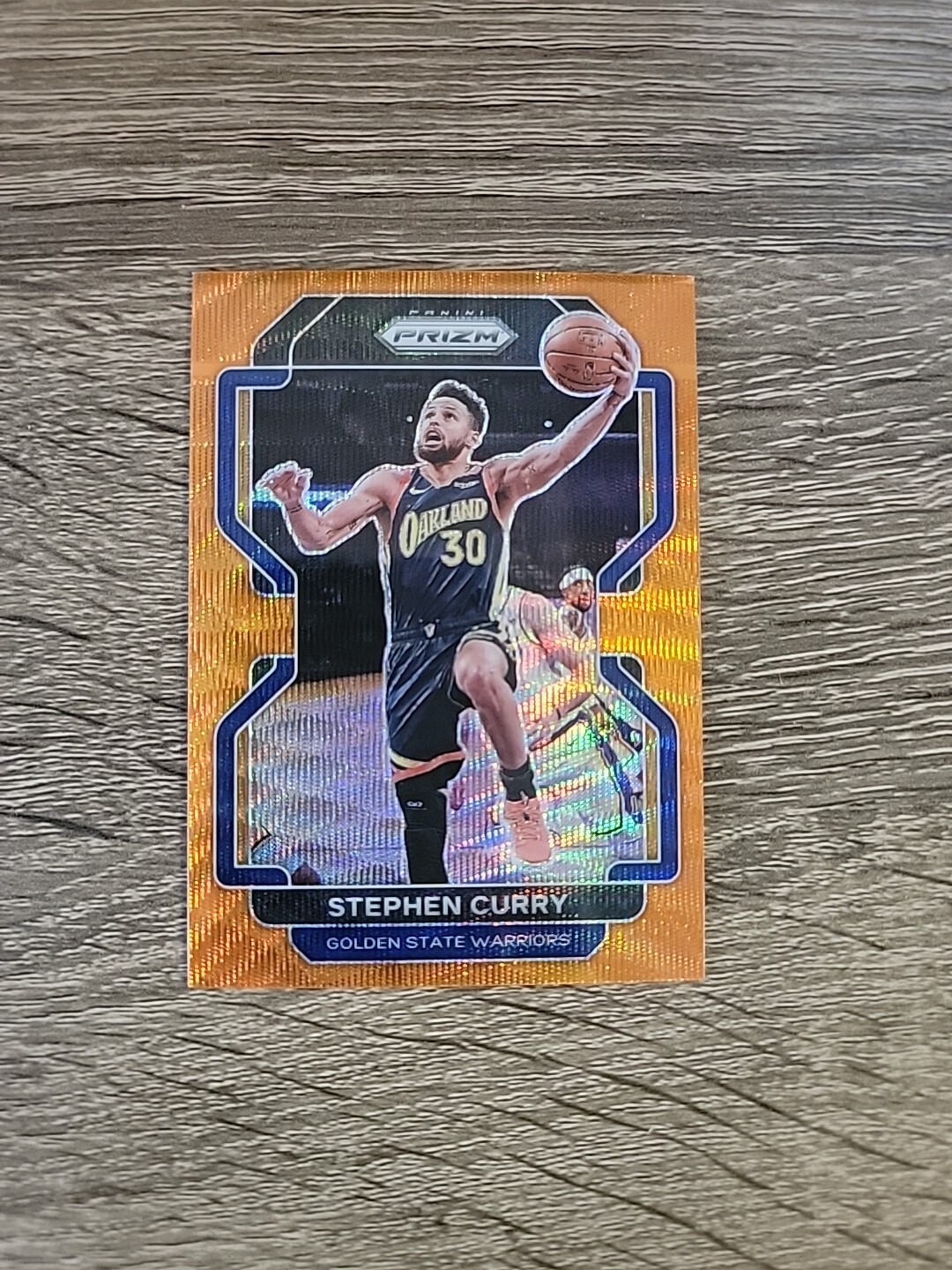 2021-22 Panini Prizm #154 Stephen Curry Orange Wave Prizm 56/60  Print Line