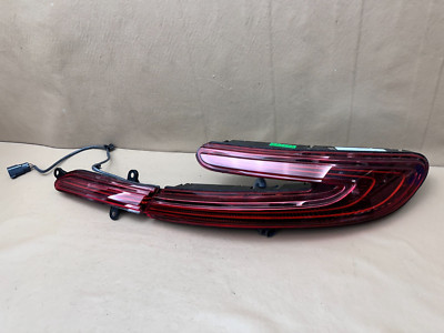 2017-2023 ASTON MARTIN DB11 RIGHT PASSENGER RH OUTER & INNER TAIL LIGHT SET OEM