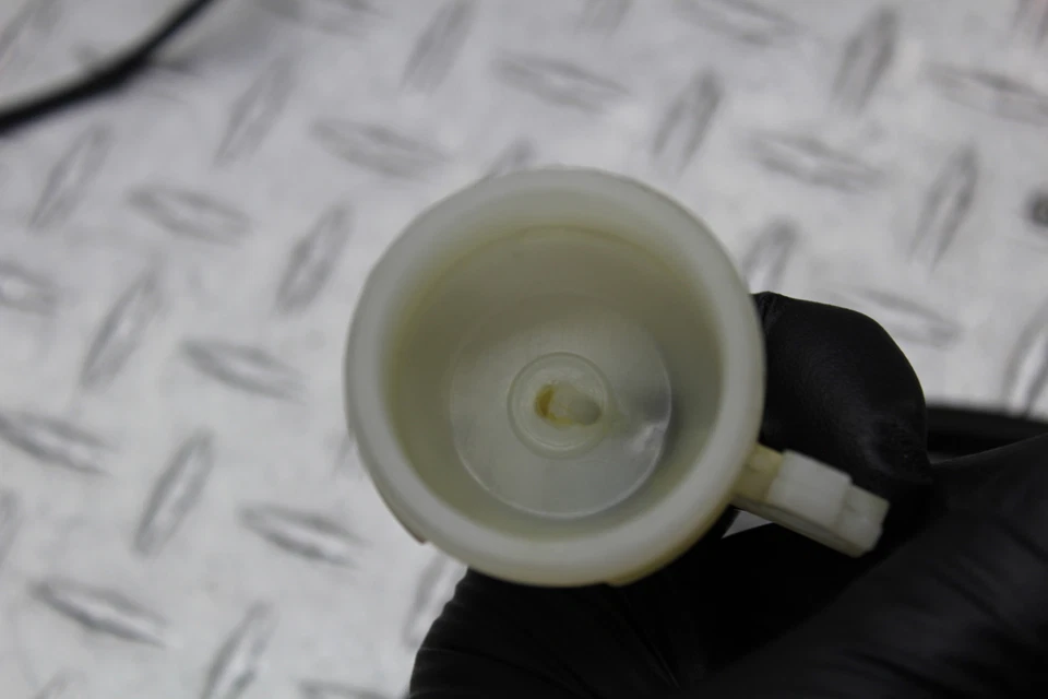 KTM 390 RC 2015 freno trasero cilindro maestro con depósito Foto 4 de 4