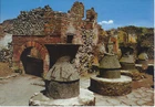 POMPEII - OVEN AND GRINDER OF A BAKERY - NV