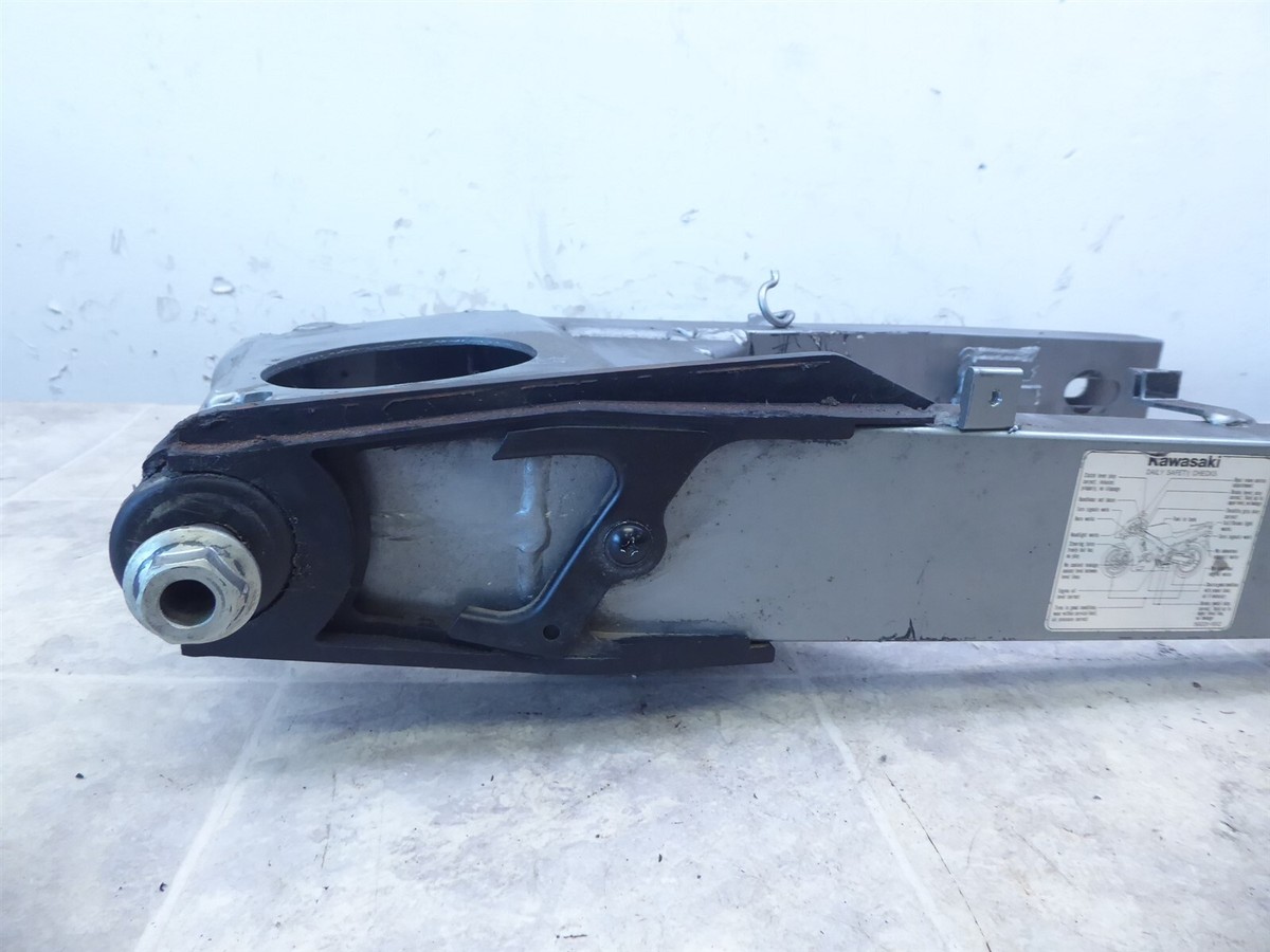 レネゲード6 1996 Kawasaki ZX600 ZX6R Ninja K765-1) rear swingarm swing