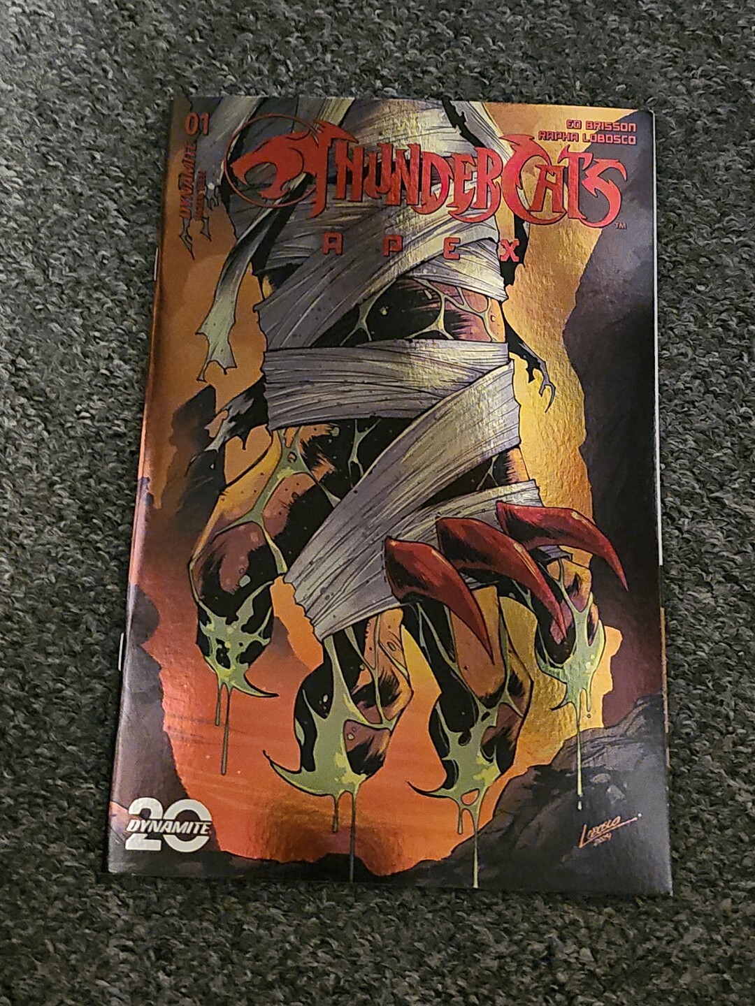 Thundercats Apex #1 Cvr L Lobosco 1:10 Claw Shield Foil Variant (2024) NM