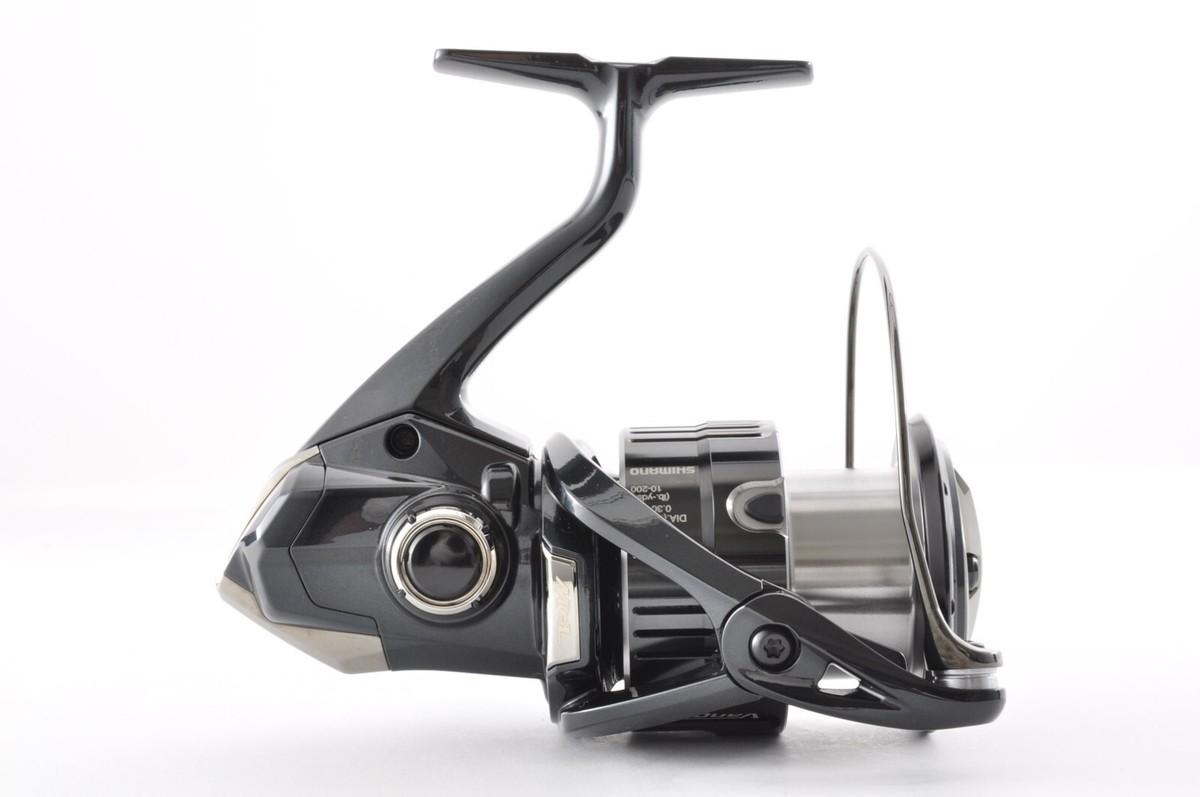 Shimano 19 Vanquish 4000XG Near Mint Fishing Spinning Reel Shimano 19 Vanquish 4000XG Near Mint Fishing Spinning Reel