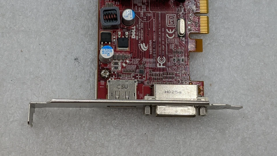 HP ATI Radeon HD4550 512MB DDR3 PCIe x16 Graphics Card P/N: 584217-001 FREE S/H - Image 3 of 4