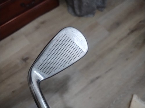 TaylorMade M2 4 iron, steel shaft S flex - Picture 3 of 5