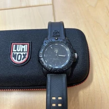 LUMINOX 7050 Series Black Watch with Case Used Battery Replaced