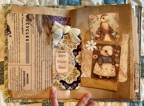 Handmade Junk Journal - Picture 10 of 24