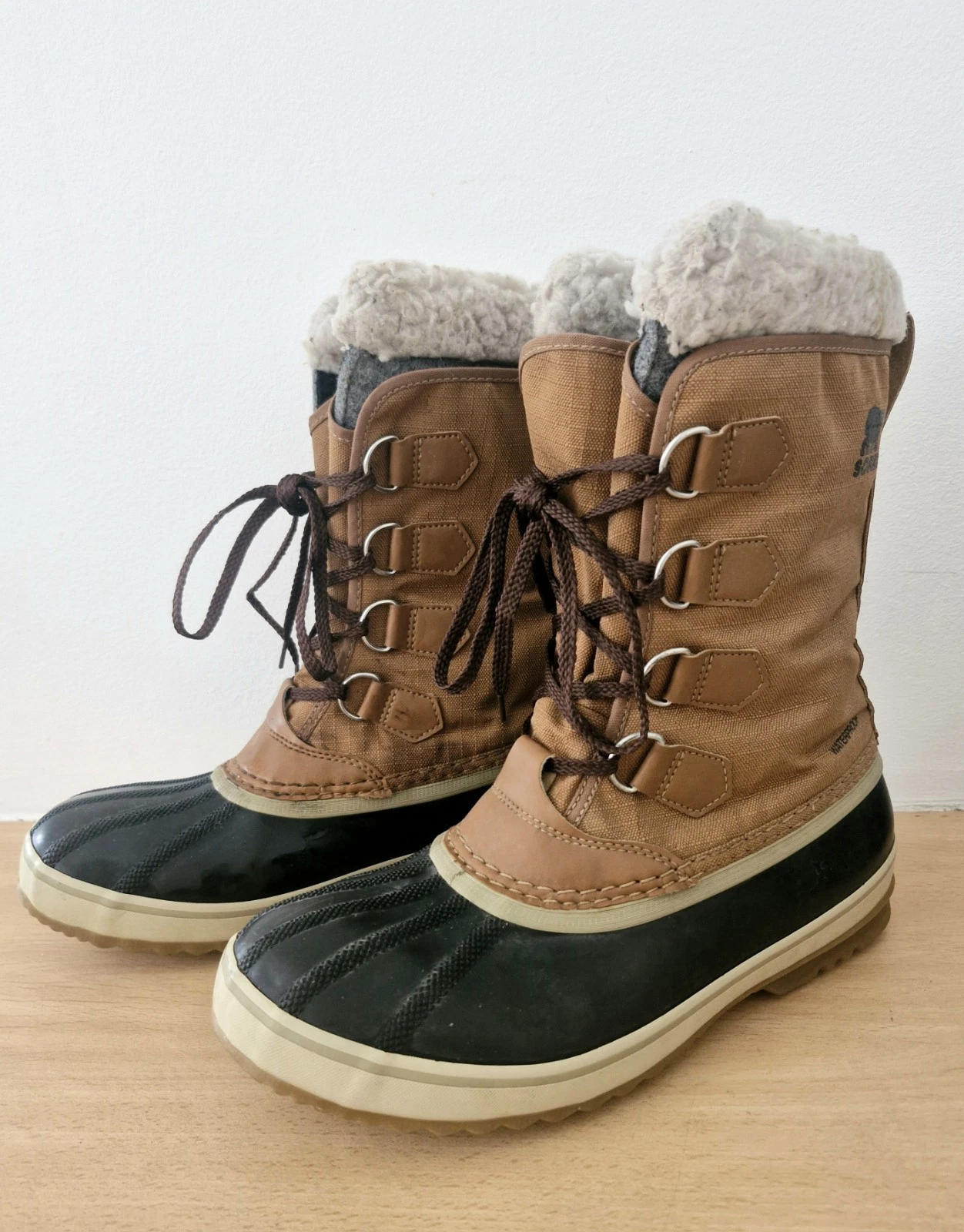 SOREL Men’s 1964 Pac Nylon Waterproof Boots Size UK 8 Faux Fur