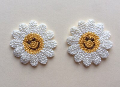 2er Set Sonnenblume Happy Face zum Aufnähen voll bestickt Patch Applikationen Abzeichen