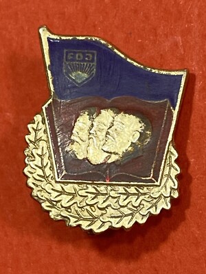 East Germany PIN Badge for GOOD KNOWLEDGE DEMOCRATIC GERMANY ( DDR) PIN ...
