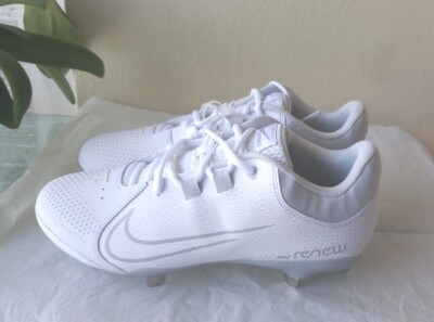 Size 11 Nike women softball shoe Hyper Diamond 4 PRO CZ5920 100 White Wolf Grey