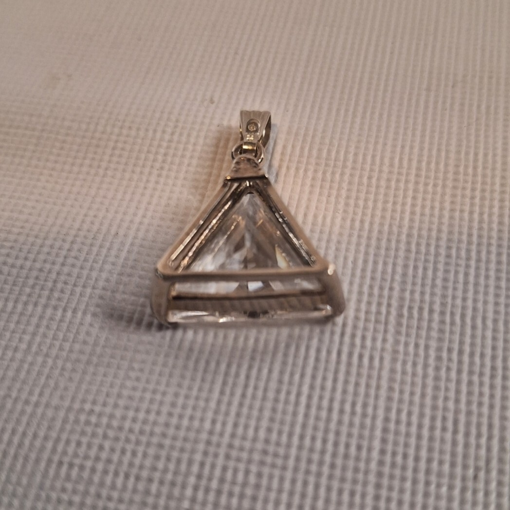 Picture 5 of 12