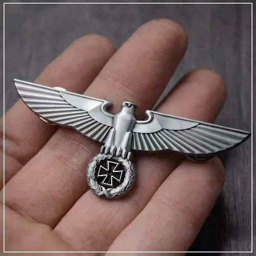 Medaglia Aquila Esercito Tedesco Seconda Guerra Mondiale WW2 Germania Croce di Ferro Distintivo Cappello Militare Spille - Foto 1 di 4