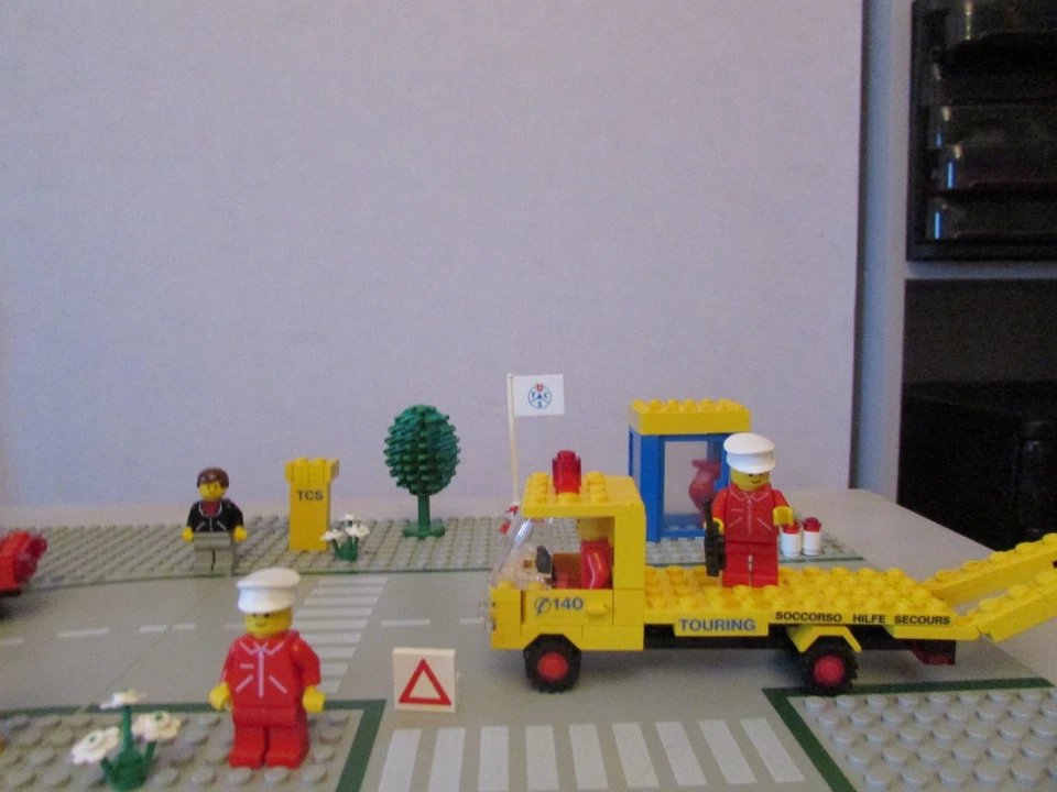 LEGO 1589 Town Square, photo 3 sur 5