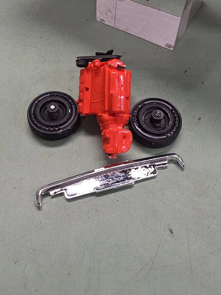 1968 Plymouth Hemi Barracuda Built Model Kit - Image 3 of 4