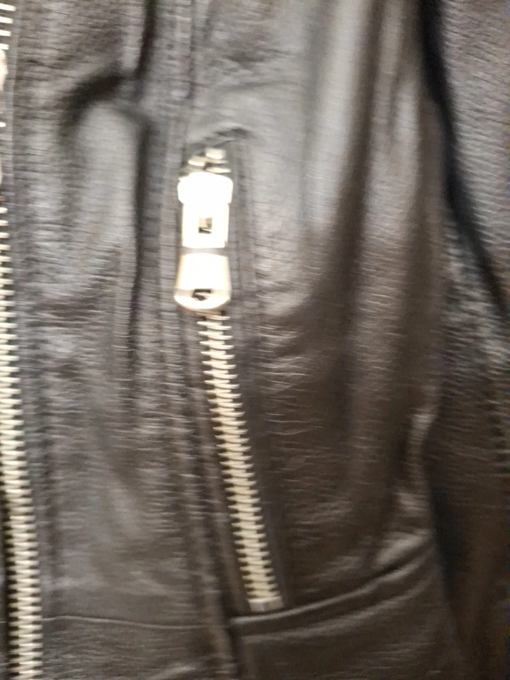 Preciosa chaqueta de moto Barneys original 100 % piel de oveja para mujer talla 8. Foto 3 de 4