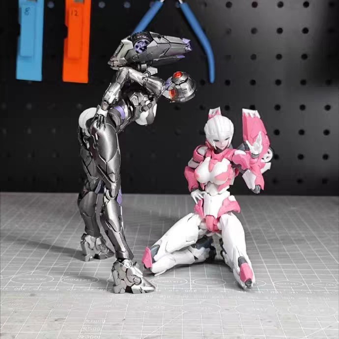 MBreed Arcee Model Kit Upgrade Parts ONLY (Please Read Description Carefully)