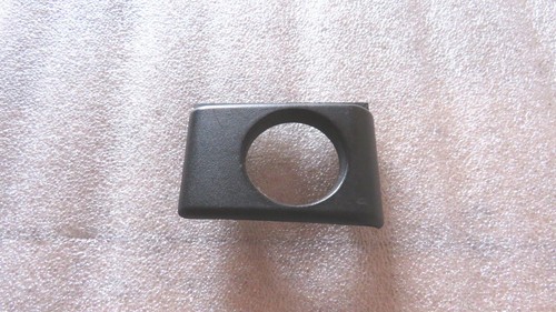 VW Passat - Abdeckung Blende Mittelkonsole Zigarettenanzünder 357857326