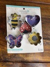 Mini Cortador de Galletas Set 5 Piezas Abeja Mariposa Ladybug Flor Corazón Celebrarlo