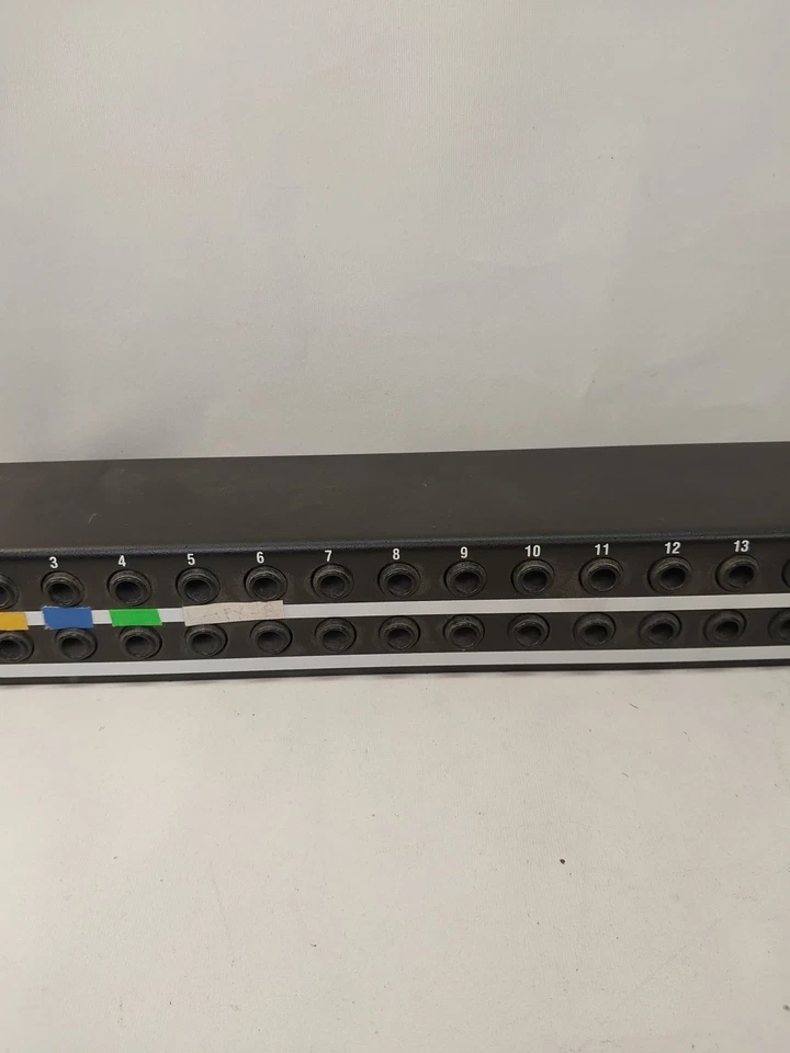 dbx PB-48 48-point 1/4" TRS Balanced Patchbay Works Great  - Image 3 of 4