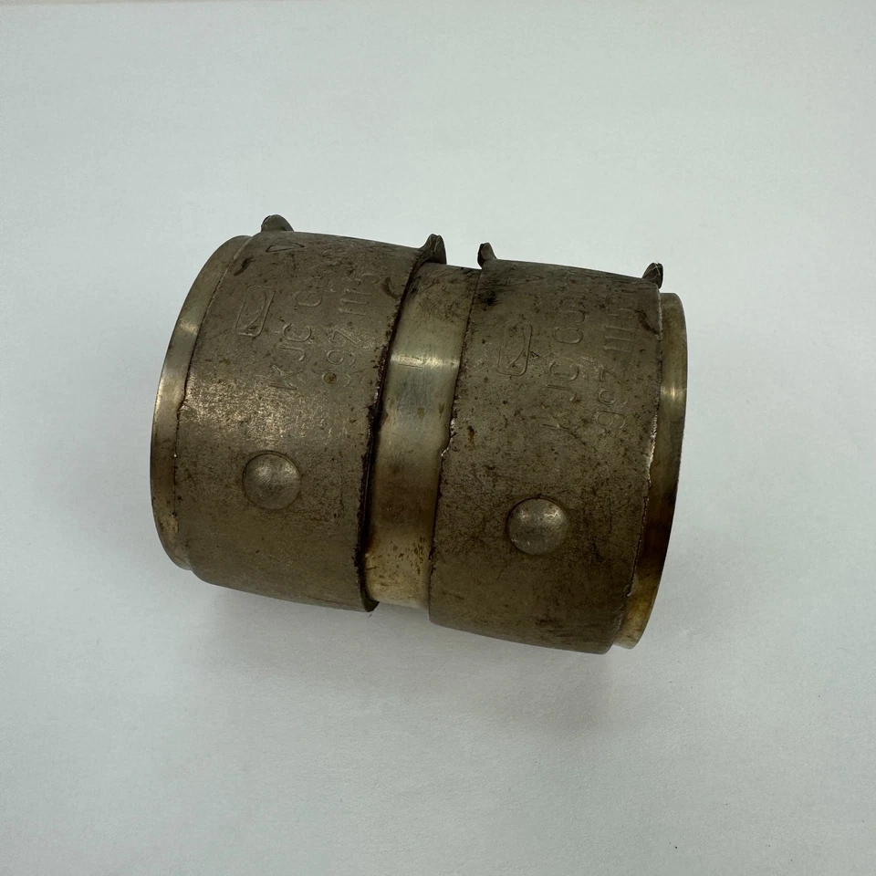 Manguito de sujeción de tubo de abrazadera de escape OEM 2005-2016 Porsche 911 99711152000 Foto 3 de 4