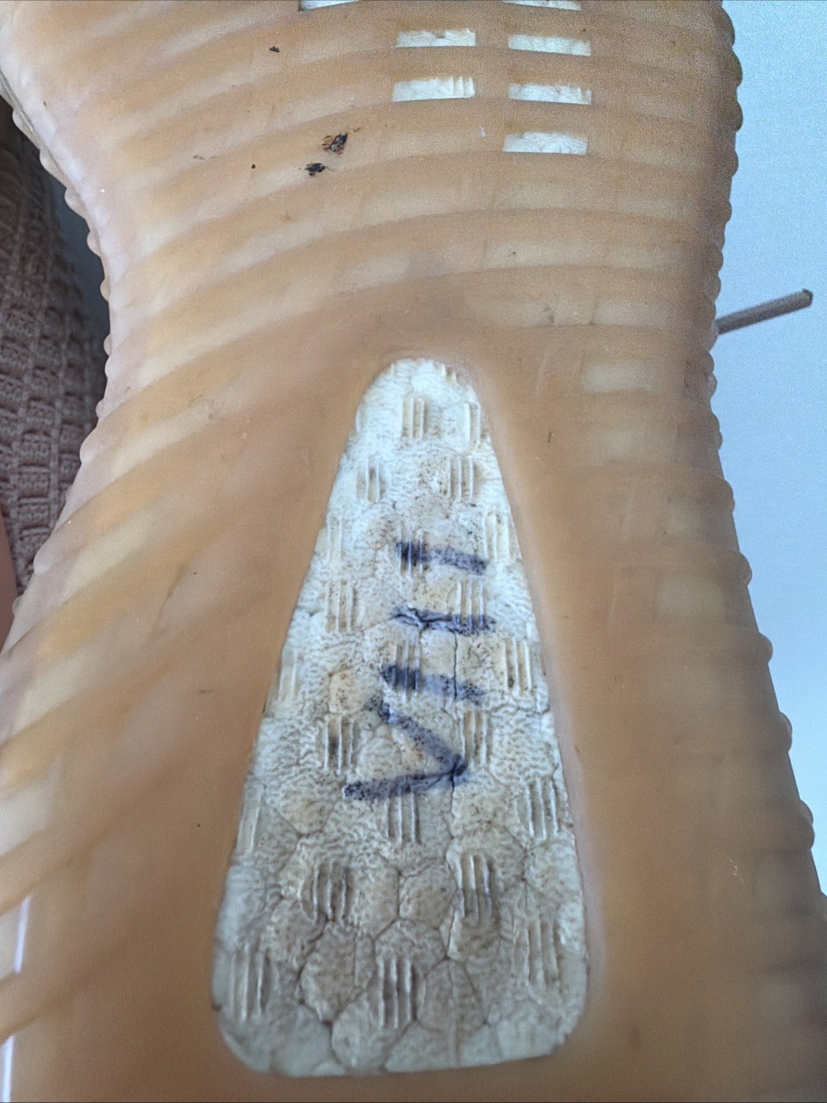 Adidas Yeezy Boost 350 V2 Clay  Sneakers Shoes 9.5 thumbnail 16