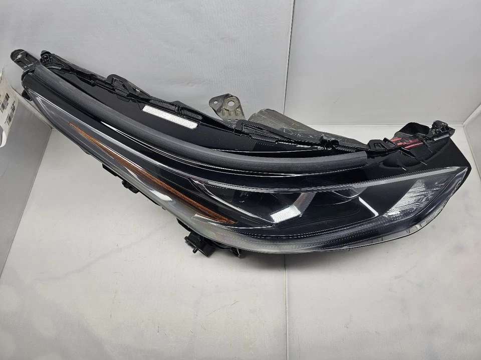 2020-2024 TOYOTA HIGHLANDER LED PROJECTOR W/O AFS RIGHT / PASSENGER HEADLIGHT - Image 4 of 4