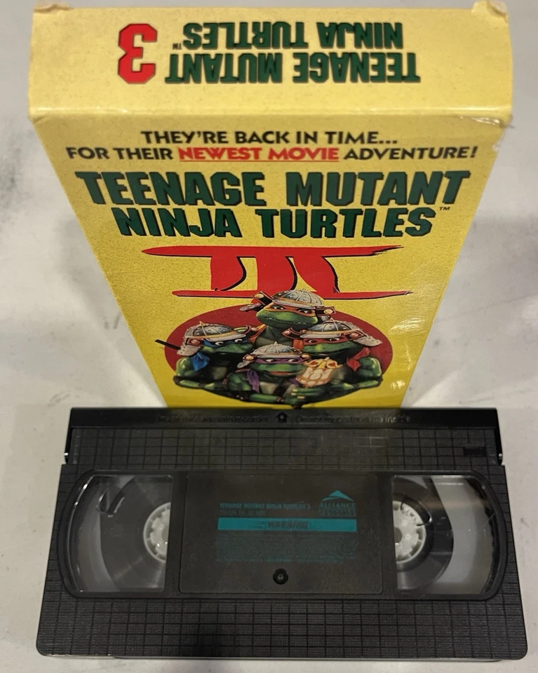 Teenage Mutant Ninja Turtles 3 [USED][VHS] See Pictures - Image 3 of 3